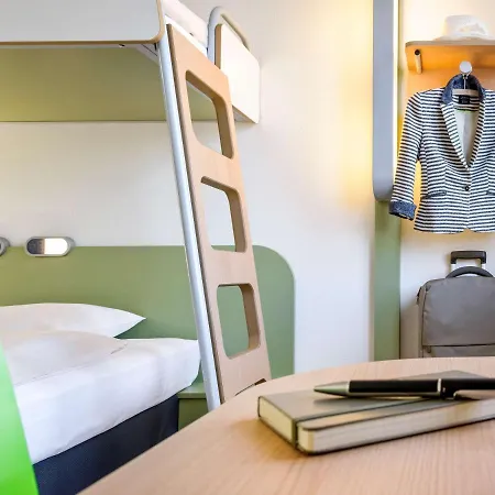 Hotel Ibis Budget Lyon Eurexpo - Chassieu Extérieur photo