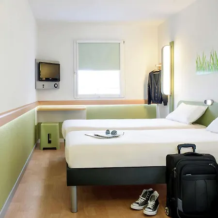 Hotel Ibis Budget Lyon Eurexpo - Chassieu Extérieur photo